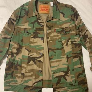 Levi’s Army jacket